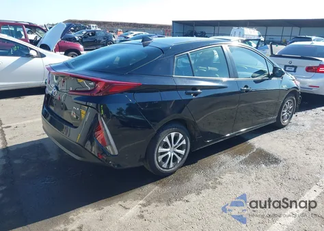 2022 Toyota Prius Prime Xle from USA, damaged, VIN JTDKAMFP3N3217677